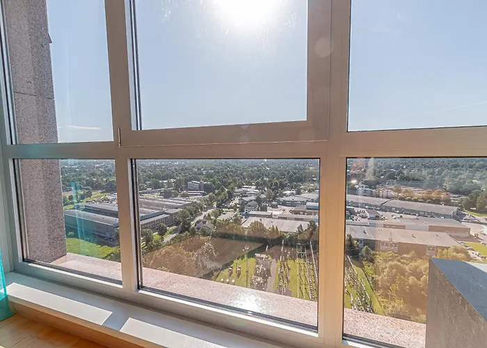 Panorama 25th Floor Spacious Free Parking Apartamento