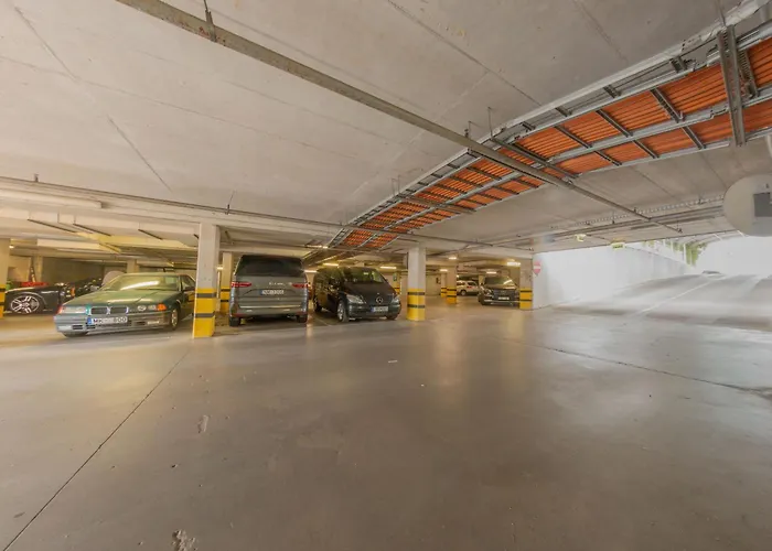 Panorama 25th Floor Spacious Free Parking Апартаменты Рига