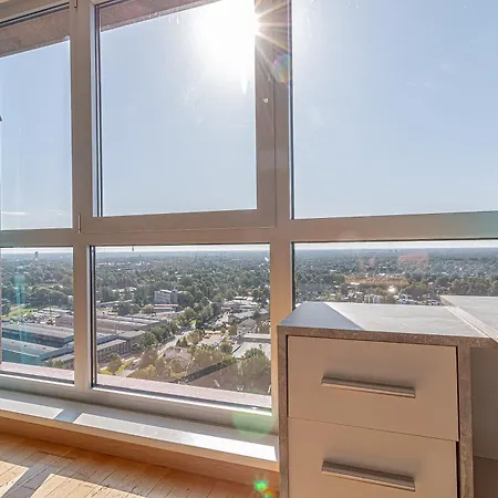 Apartman Panorama 25th Floor Spacious Free Parking